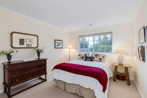 Bedroom - 8841 Lund Hill Ln, Cotati, CA 94931 photo 3 of 3