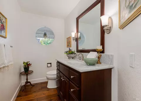 Bath - 8841 Lund Hill Ln, Cotati, CA 94931 photo 1 of 4
