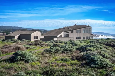 296 Buckeye, The Sea Ranch, CA 95497