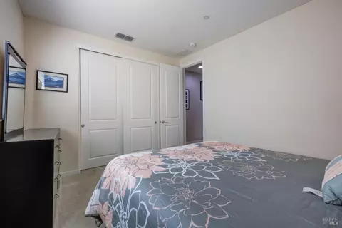 Bedroom - 430 Heritage Ln, Dixon, CA 95620 photo 7 of 7