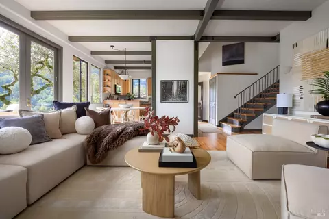 82 Pine Dr, Fairfax, CA 94930