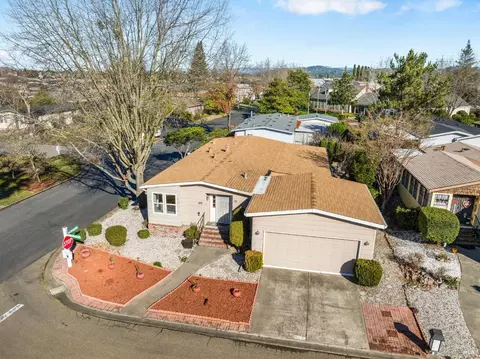 1945 Piner Rd #159, Santa Rosa, CA 95403