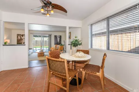 Dining - 2013 Harrison St, Petaluma, CA 94954 photo 2 of 2