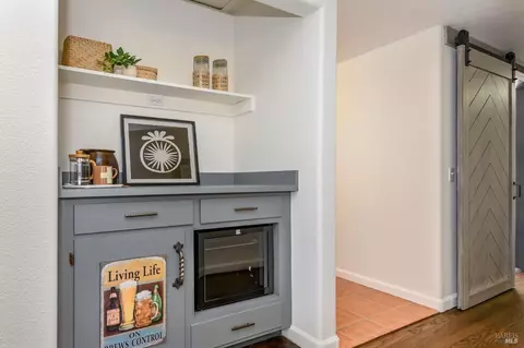 Living - 2013 Harrison St, Petaluma, CA 94954 photo 5 of 6