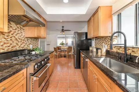 Kitchen - 2013 Harrison St, Petaluma, CA 94954 photo 1 of 5
