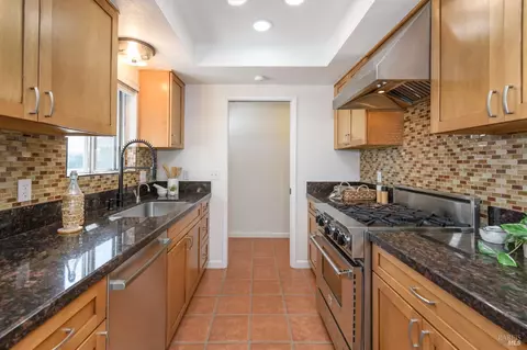 Kitchen - 2013 Harrison St, Petaluma, CA 94954 photo 2 of 5