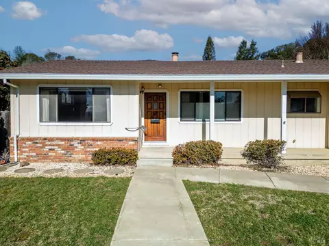 4443 1st Ave, Ukiah, CA 95482 photo 2