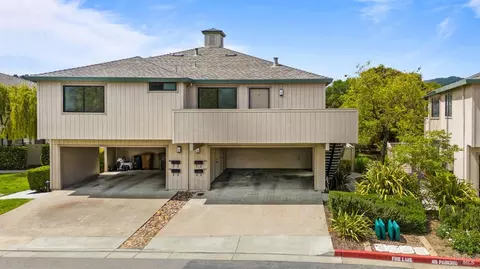 140 Captains Cove Dr, San Rafael, CA 94903