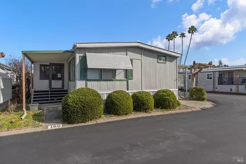 300-2012 E H St #168, Benicia, CA 94510