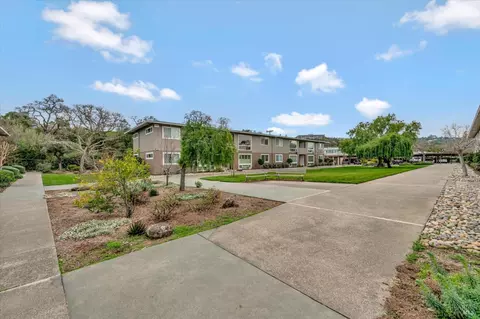 1016 F Los Gamos Rd, San Rafael, CA 94903