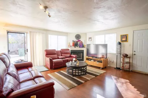 481 Basalt Dr, Vallejo, CA 94589 photo 10