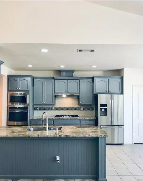 Kitchen - 1214 Brooktrail Dr, Pittsburg, CA 94565 photo 2 of 2