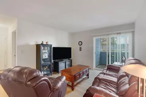 227 Lighthouse Dr, Vallejo, CA 94590 photo 5
