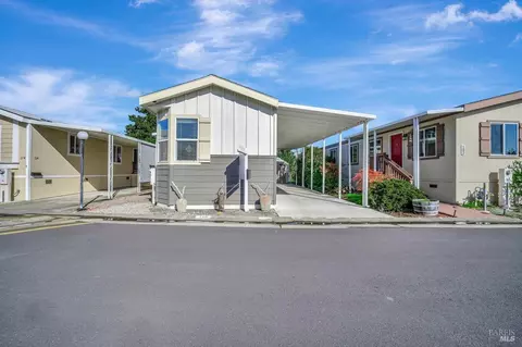 108 Redwing Dr, Santa Rosa, CA 95409