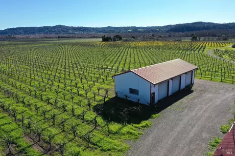 22575 River Rd, Geyserville, CA 95441 photo 47