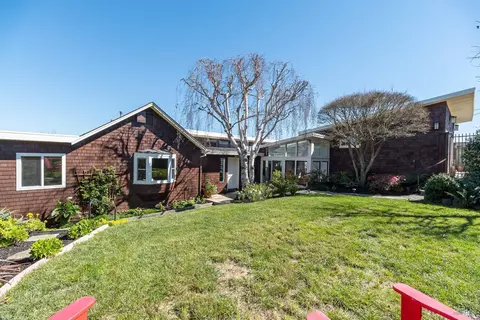 138 Reed Blvd, Mill Valley, CA 94941
