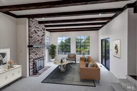 28 Hillcrest Rd, Tiburon, CA 94920