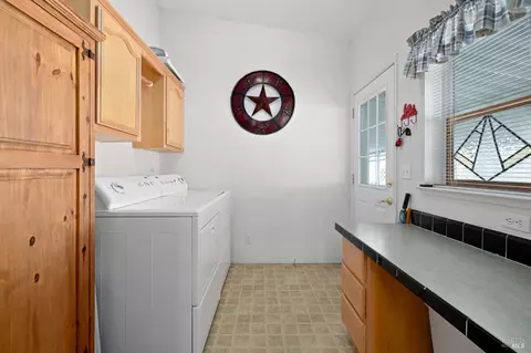 8126 C St, Windsor, CA 95492 photo 11