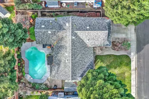 Other - 482 Crestview Dr, Vacaville, CA 95688 photo 6 of 8