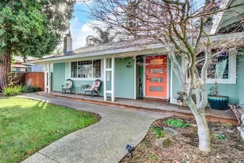 Exterior - 482 Crestview Dr, Vacaville, CA 95688 photo 11 of 31