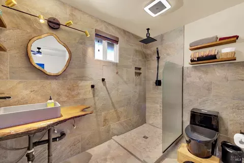 Bath - 482 Crestview Dr, Vacaville, CA 95688 photo 3 of 5