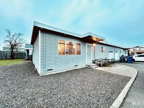 770-772 Millbrae Ave, Santa Rosa, CA 95407