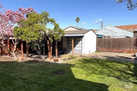 Exterior - 214 Mayo Ave, Vallejo, CA 94590 photo 14 of 23