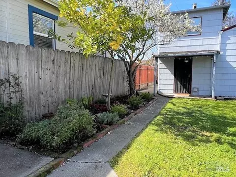 Exterior - 214 Mayo Ave, Vallejo, CA 94590 photo 20 of 23