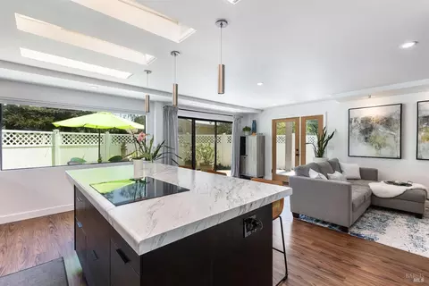 26 San Lucas Ct, Saint Helena, CA 94574