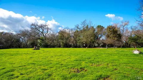 8975 Conde Ln, Windsor, CA 95492 photo 16