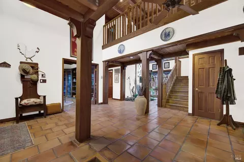 Entry Way - 1860 De Leu Dr, Fairfield, CA 94534 photo 3 of 9