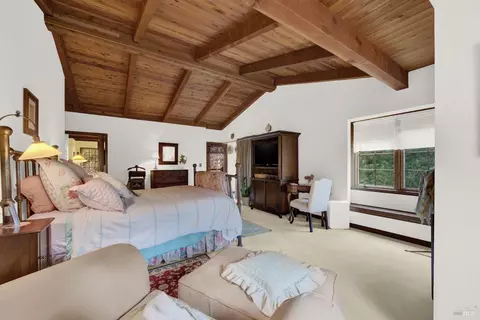 Bedroom - 1860 De Leu Dr, Fairfield, CA 94534 photo 2 of 5