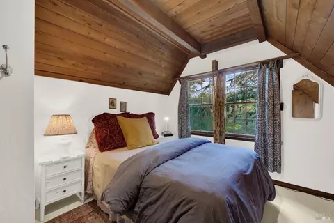 Bedroom - 1860 De Leu Dr, Fairfield, CA 94534 photo 5 of 5