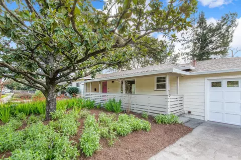 2524 Montgomery Dr, Santa Rosa, CA 95405