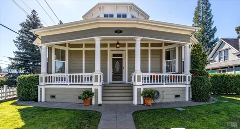 1603 Main St, Saint Helena, CA 94574