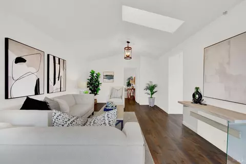 Living - 3609 Thompson Ct, Fairfield, CA 94534 photo 5 of 7