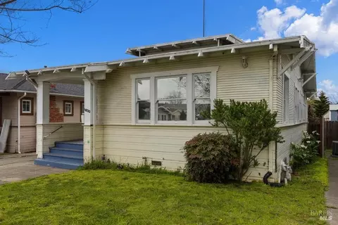 1630 Napa St, Vallejo, CA 94590 photo 2