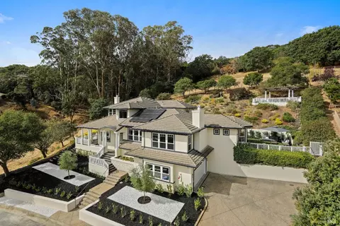 25 Vista Tiburon Dr, Tiburon, CA 94920