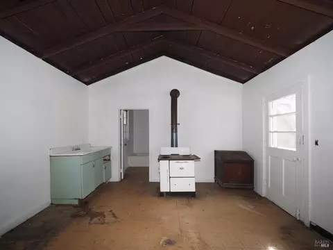 Bedroom - 253 Merrill St, Geyserville, CA 95441 photo 1 of 2