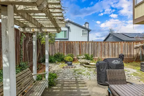 9521 Sheffield Ct, Windsor, CA 95492 photo 41