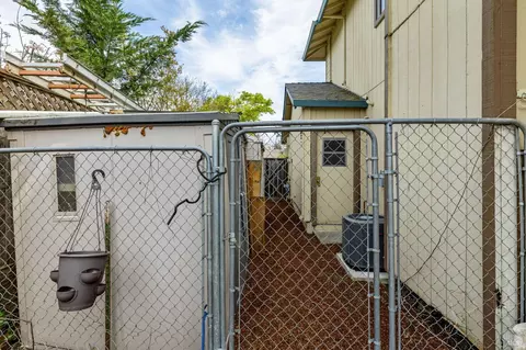 9521 Sheffield Ct, Windsor, CA 95492 photo 44
