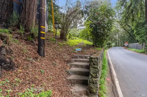 316 W Blithedale Ave, Mill Valley, CA 94941 photo 2
