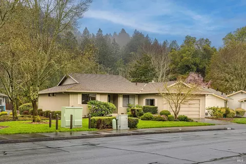6328 Stone Bridge Rd, Santa Rosa, CA 95409