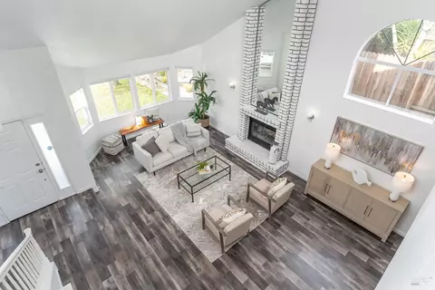Living - 368 Sandy Neck Way, Vallejo, CA 94591 photo 3 of 13