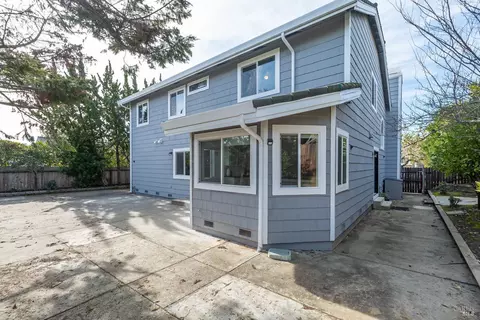Exterior - 368 Sandy Neck Way, Vallejo, CA 94591 photo 7 of 9