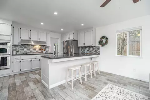 Kitchen - 368 Sandy Neck Way, Vallejo, CA 94591 photo 1 of 6