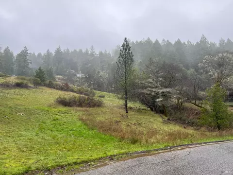 25405 Archer Ln, Willits, CA 95490 photo 3
