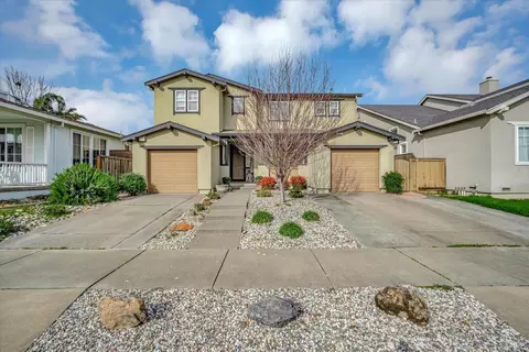 332 Winemaker Way, Windsor, CA 95492