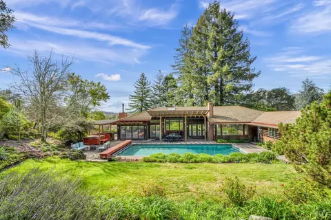 6595 Bennett Valley Rd, Santa Rosa, CA 95404