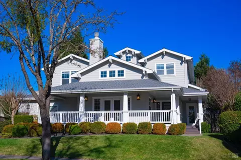 18 Buhman Ct, Napa, CA 94558